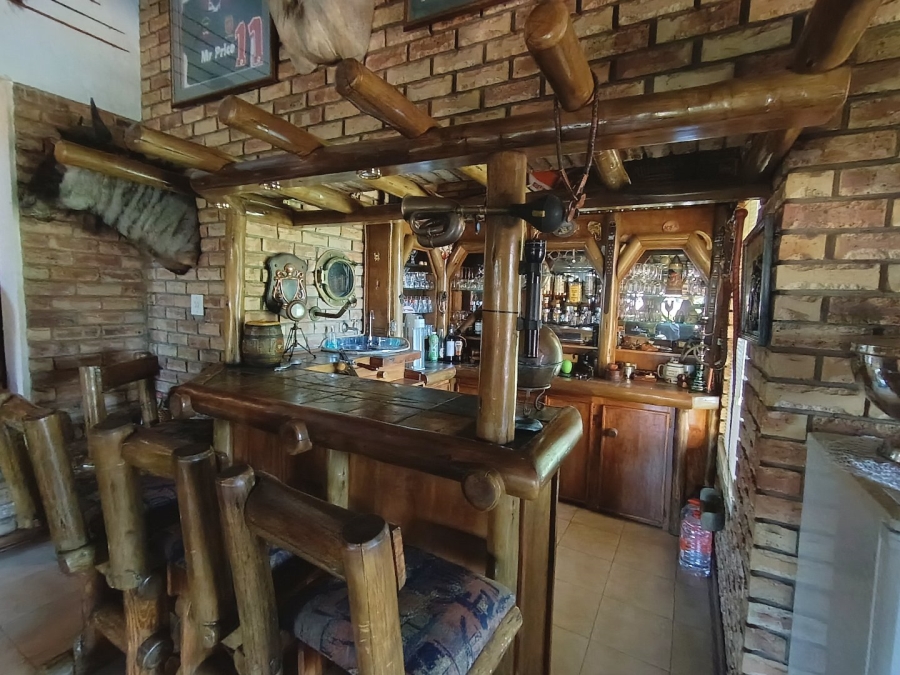 4 Bedroom Property for Sale in Doringkruin North West